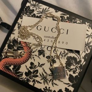 gucci necklace